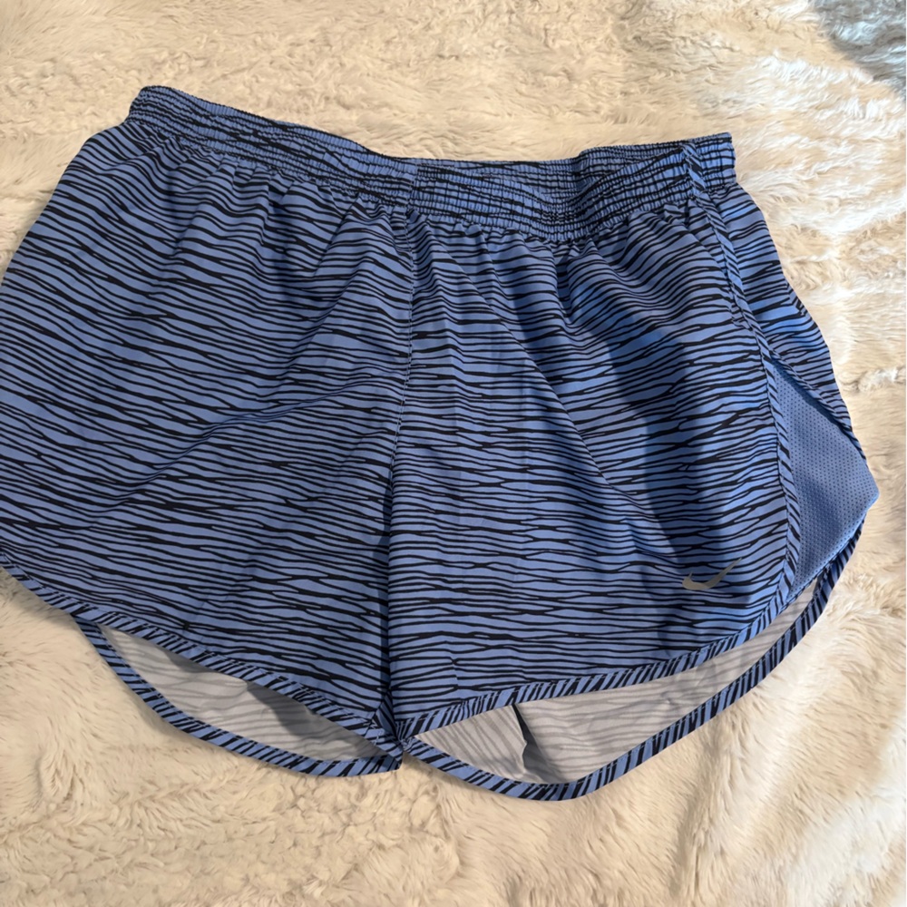 nike blue zebra Women's Shorts